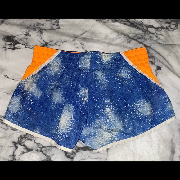 Nike Workout Shorts - Picture 2 of 7